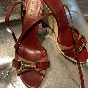 💯 Authentic Burberry sandal like new with bag